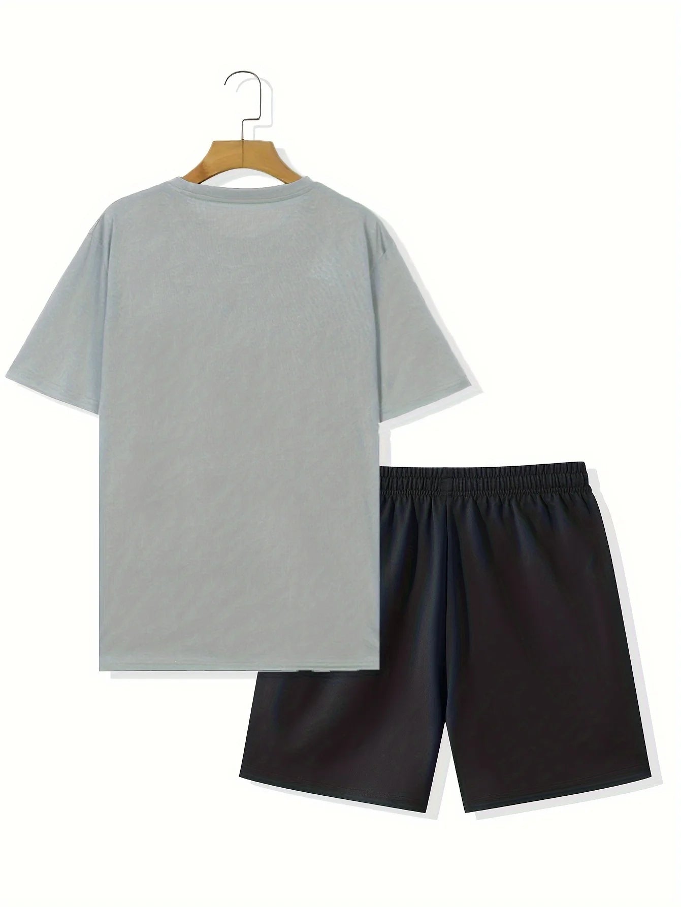 Stort set med fågelmönster, rund hals och kortärmad T-shirt, perfekt för vår och höst. Men's 100 cotton T-shirt set.